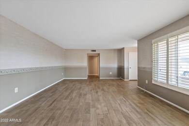 9522 W Lindgren Ave, Sun City, AZ 85373 - photo 6