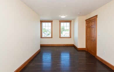 44 Maple St unit 5, Danvers, MA 01923 - photo 2