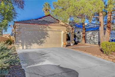 6604 Chardonay Way, Las Vegas, NV 89108 - photo 2