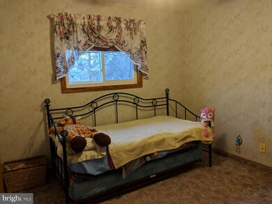 401 S New Ardmore Ave, Broomall, PA 19008 - photo 4