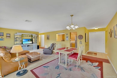 78 Deer Ct Dr, Middletown, NY 10940 - photo 7