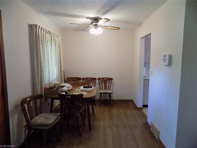 522 Lafayette Blvd, Sheffield Lake, OH 44054 - photo 6