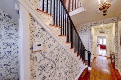 274 Benefit St unit 2, Providence, RI 02903 - photo 4