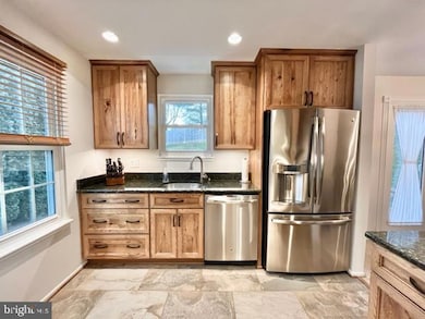 26 Neerwinder Ct, Germantown, MD 20874 - photo 5