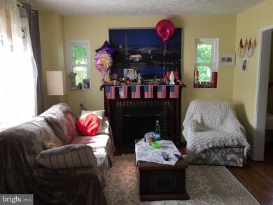 10525 St Paul St, Kensington, MD 20895 - photo 4