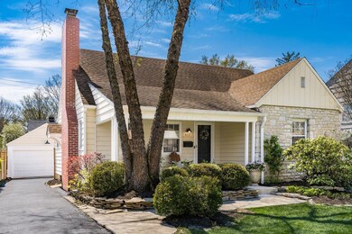 433 Fallis RD