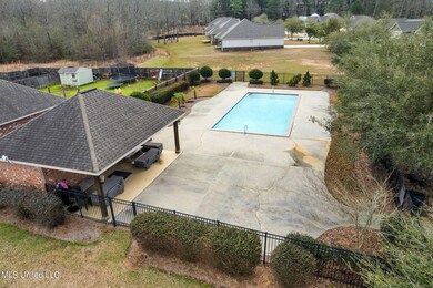 The Oaks Pool