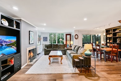 1409 Burr Oak Rd unit 111A, Hinsdale, IL 60521 - photo 3