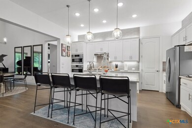 Fantastic Kitchen