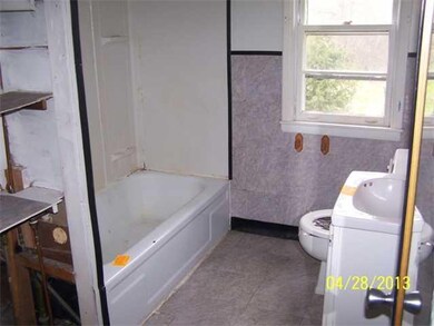 Bathroom on 2nd floor