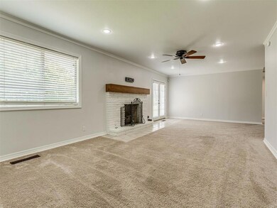 201 Lackey Dr, Eufaula, OK 74432 - photo 7