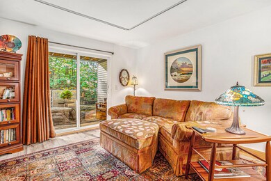 Living w/slider to private patio