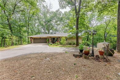 9 Harbury Cir, Bella Vista, AR 72715 - photo 3