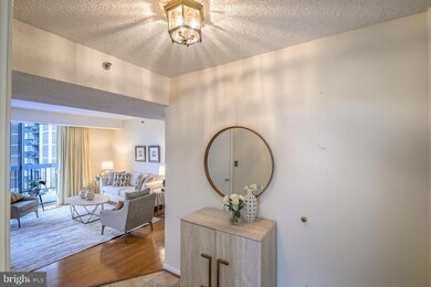 The Barkley unit 604, Arlington, VA 22204 - photo 2