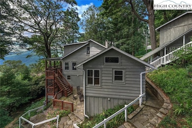 270 Buxton St, Blowing Rock, NC 28605 - photo 4