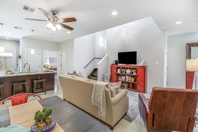 305 Highland Park-11