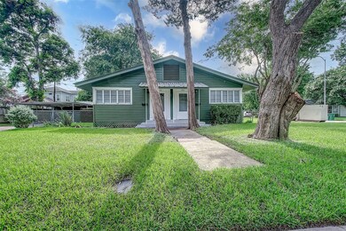 4608 Michaux St unit 2, Houston, TX 77009 - photo 2