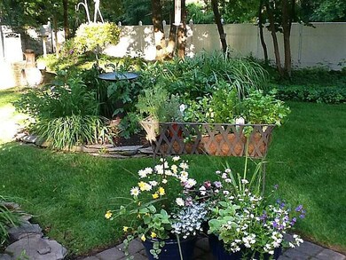 Yard/Garden.