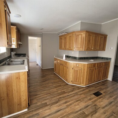 31219 Wide Oak Cir, Magnolia, TX 77355 - photo 4