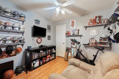 1012 Beechwood Dr, Denton, TX 76210 - photo 5