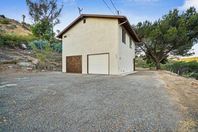 11138 Calle Oro Verde, Valley Center, CA 92082 - photo 3