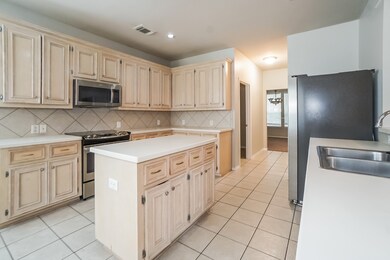 11511 Maple Falls Dr, Tomball, TX 77377 - photo 6