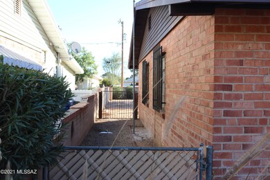 2722 E 20th St, Tucson, AZ 85716 - photo 2