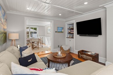 37 Olive St, Newburyport, MA 01950 - photo 4