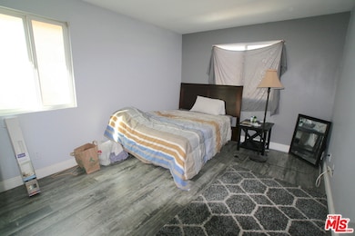 13510 Shady Palms Ln, Sylmar, CA 91342 - photo 6