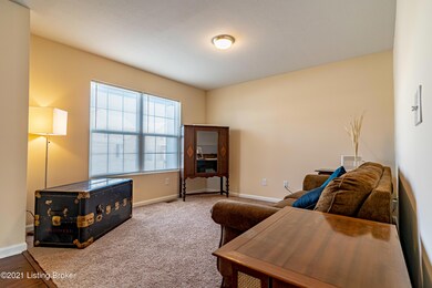 9000 Big Boulder Dr, Louisville, KY 40291 - photo 7