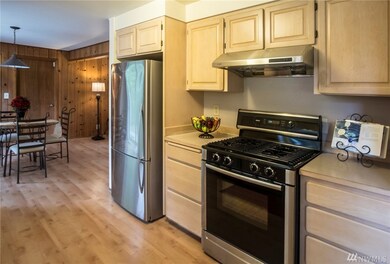 9008 229th St SW, Edmonds, WA 98026 - photo 4