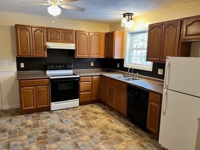 399 E River St, Orange, MA 01364 - photo 6