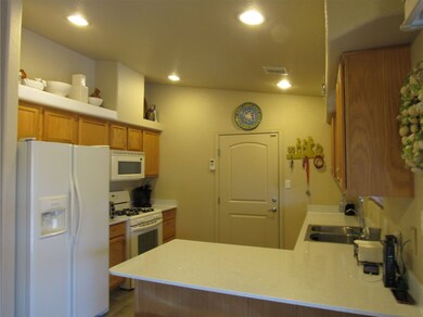 13723 E 44th Dr, Yuma, AZ 85367 - photo 4