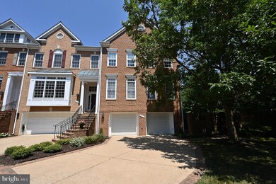 2311 Sawtooth Oak Ct, Vienna, VA 22182 - photo 5
