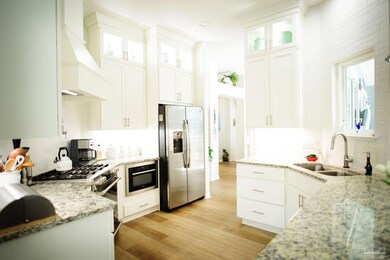 7808 Eight Mile Creek Rd, Pensacola, FL 32526 - photo 2