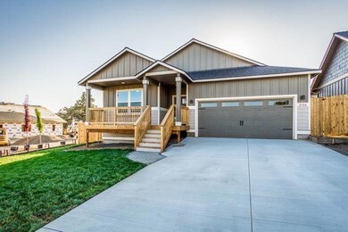 2580 SW 47th St, Redmond, OR 97756 - photo 2