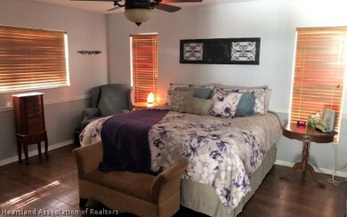 129 Forever Ave, Lake Placid, FL 33852 - photo 4