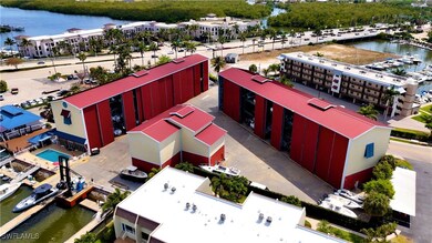 750 River Point B2-13 Dr unit 13, Naples, FL 34102 - photo 3