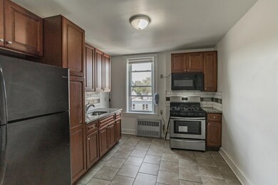 120 Dekalb Ave unit 15, Jersey City, NJ 07306 - photo 5