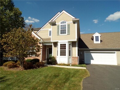 2317 Hollow View Dr, Easton, PA 18040 - photo 2