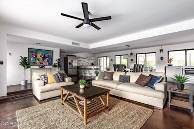 5002 N 38th Place, Phoenix, AZ 85018 - photo 7