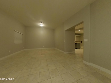 2_pc_TUD9sRoTG9_n9QJGL20SH_layout_1