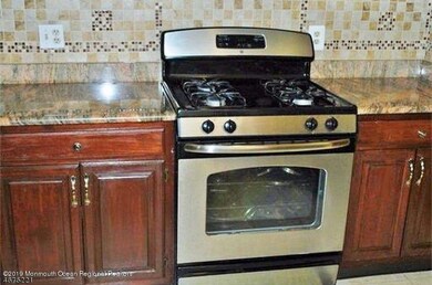 27 Columbus Dr unit 110, Franklin Township, NJ 08823 - photo 3