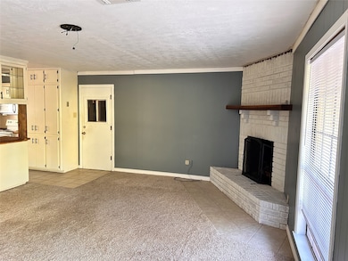 708 Myrtle St, Woodville, TX 75979 - photo 4