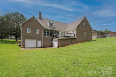 1923 Carolyn Dr, Shelby, NC 28152 - photo 5