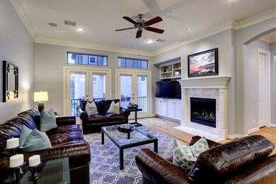 1732 Michigan St unit D, Houston, TX 77006 - photo 4