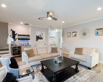 1814 Don Alejandro, Houston, TX 77091 - photo 5