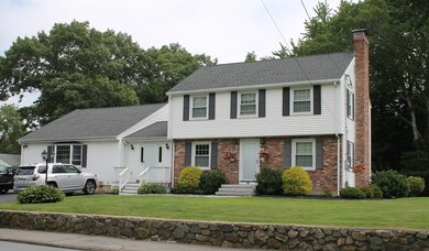 95 Middle St, Woburn, MA 01801 - photo 2
