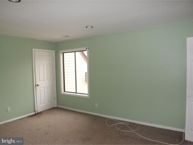 4 Avon Dr unit D, East Windsor, NJ 08520 - photo 5