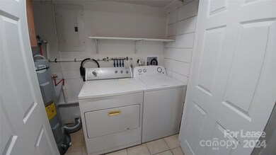 104 Clegg St, Statesville, NC 28677 - photo 2